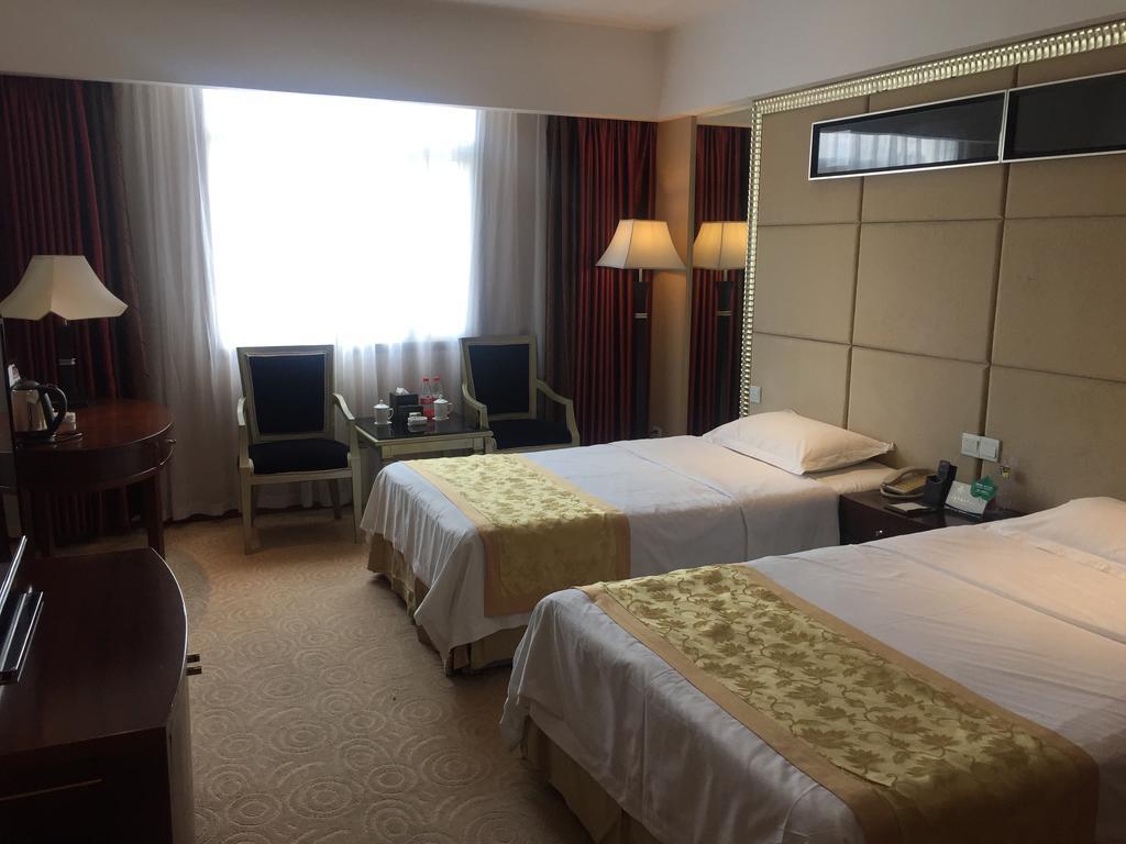 Yunheng Hotel Nejcsiang Kültér fotó