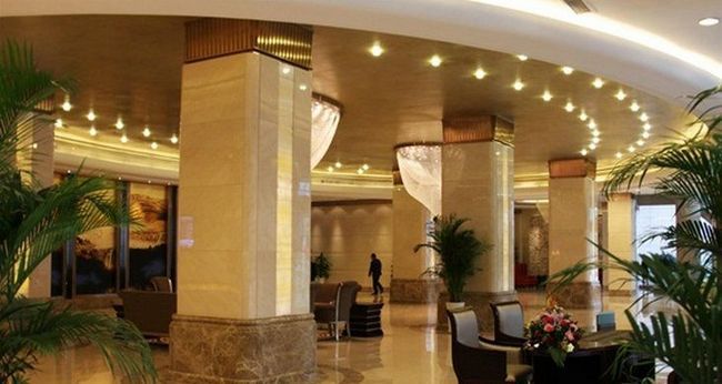 Yunheng Hotel Nejcsiang Beltér fotó